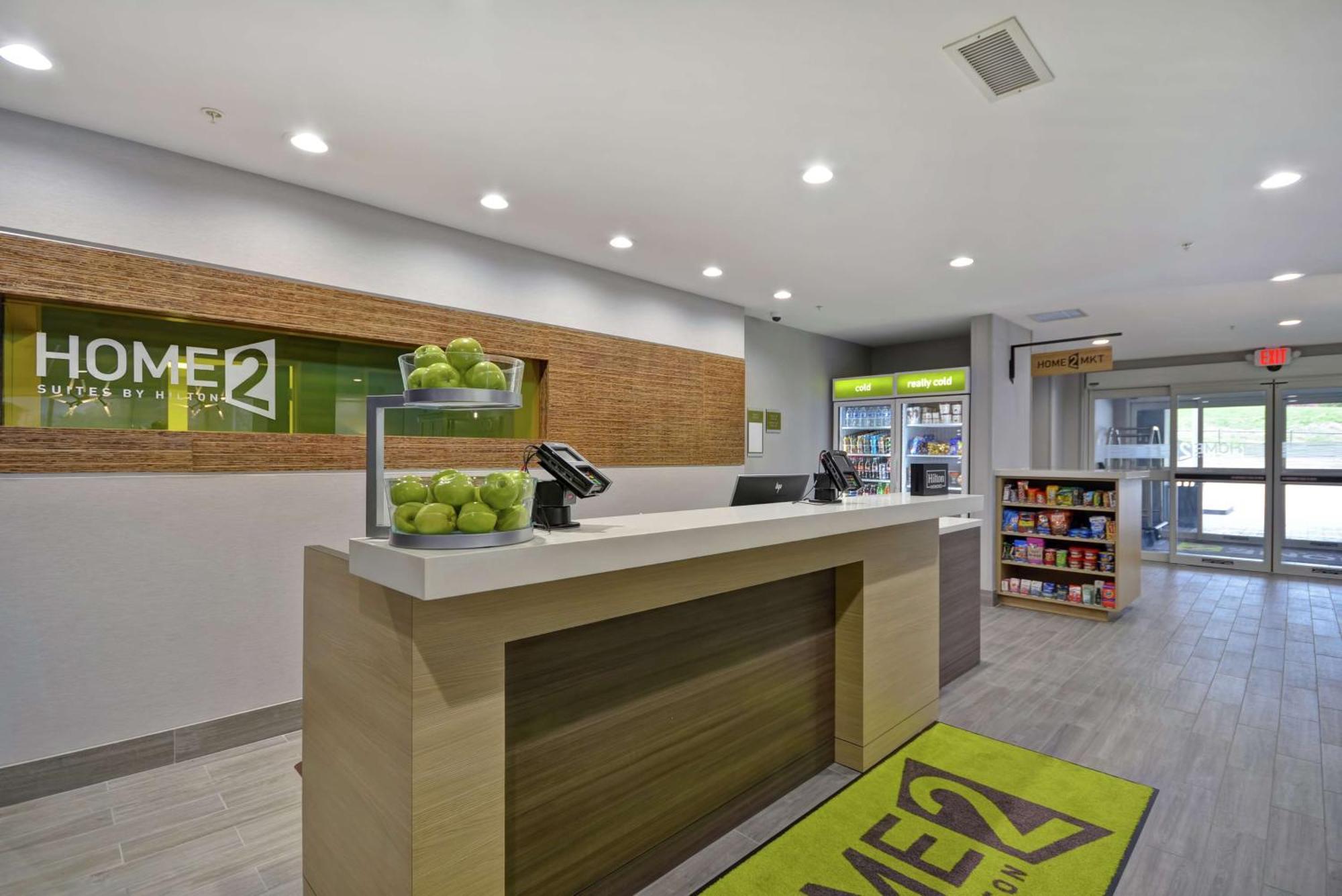 Home2 Suites By Hilton Grand Rapids North Walker Екстер'єр фото