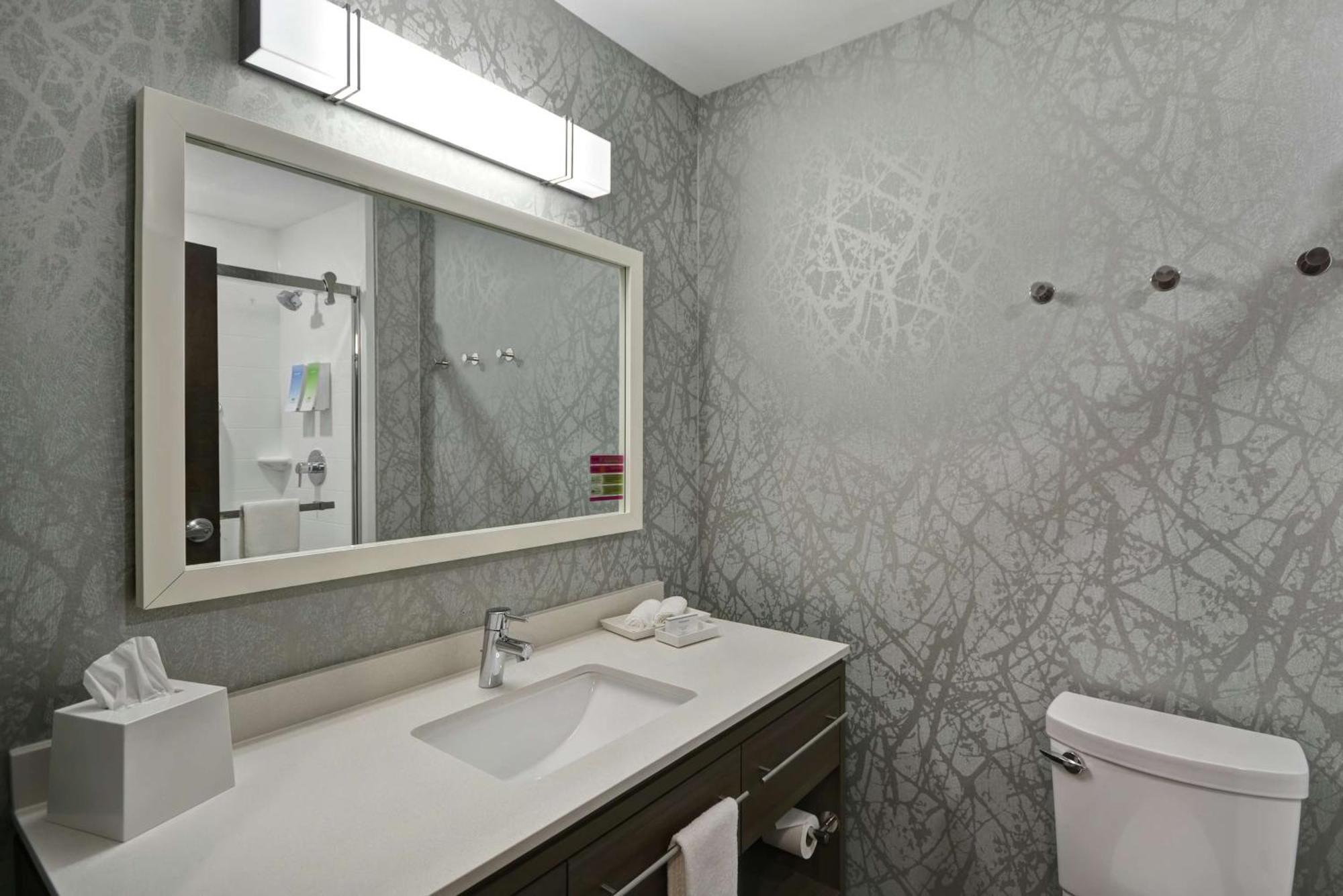 Home2 Suites By Hilton Grand Rapids North Walker Екстер'єр фото
